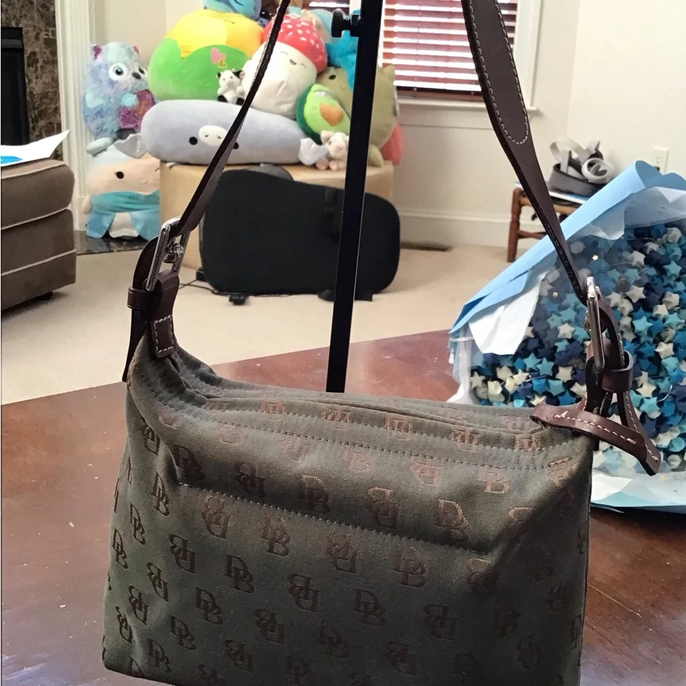 Dooney & Bourke Handbag - Picture 7 of 13